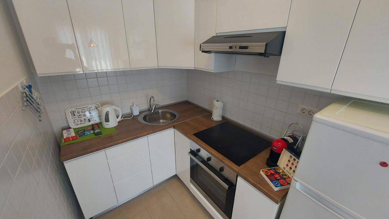 Lijepo Pozicioniran Stan, Atrakcije Blizu Apartment พอดโกริกา ภายนอก รูปภาพ